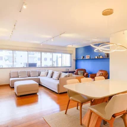 Apartamento mobiliado à venda No Campo Belo