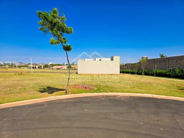 Lote à Venda no Boulevard Park Resort