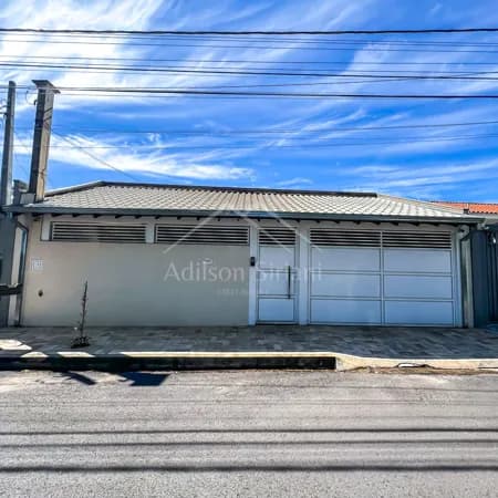 Casa à venda no bairro Fragata