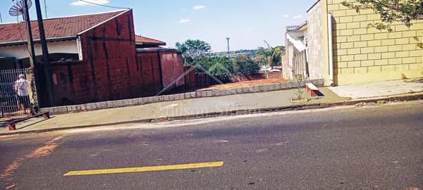 Terreno à venda no bairro Palmital