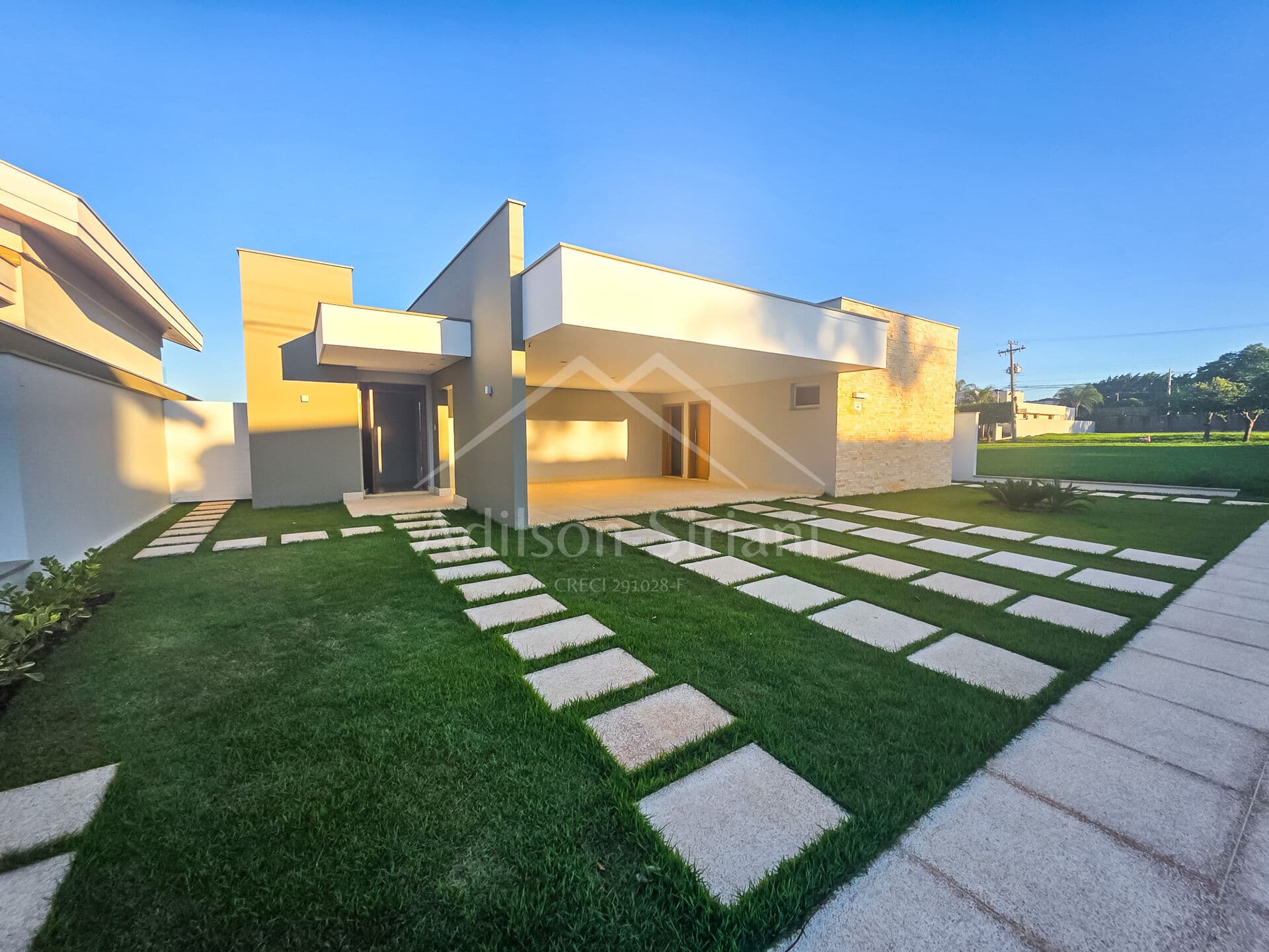 Casa no Condomínio Residencial Portal dos Obres
