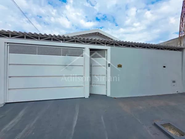 Casa à vendo no bairro Palmital