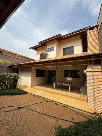 Sobrado em Araras - Jardim Nova Europa