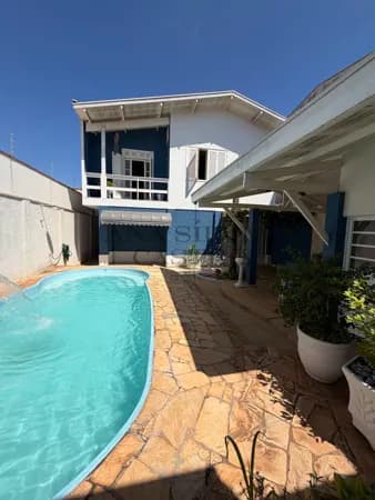 Casa em Vila Queiroz, Araras/SP