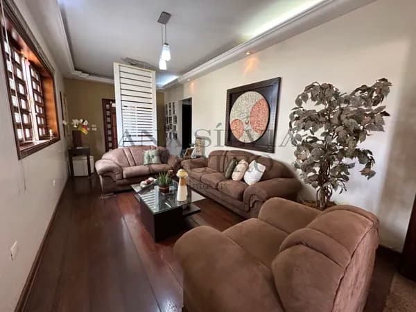 Casa com 5 quartos à venda em Jardim Nossa Senhora de Fátima, Araras/SP