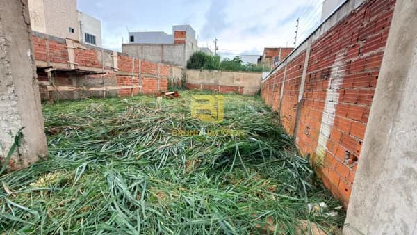 Lote/Terreno em Anápolis - Jardim Itália