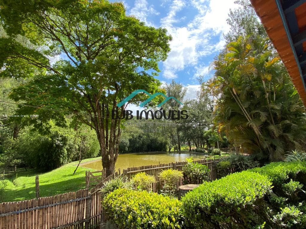 🌄🚜 Fazenda à Venda em Guararema/SP – 38 Alqueires com Nascente e Lago!