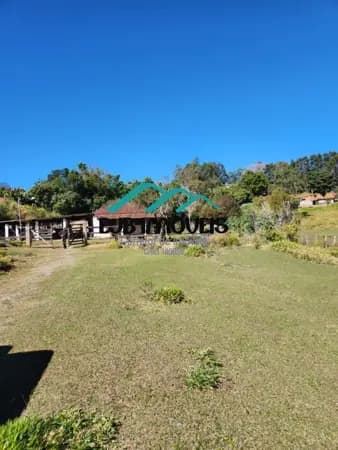 Sítio à venda no bairro Zona Rural em Pedra Bela/SP