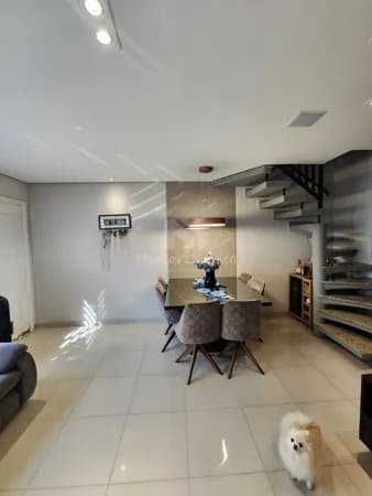 Casa de Condomínio em São Paulo - Vila Carrão