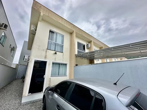 Sobrado em Camboriú - Rio Pequeno