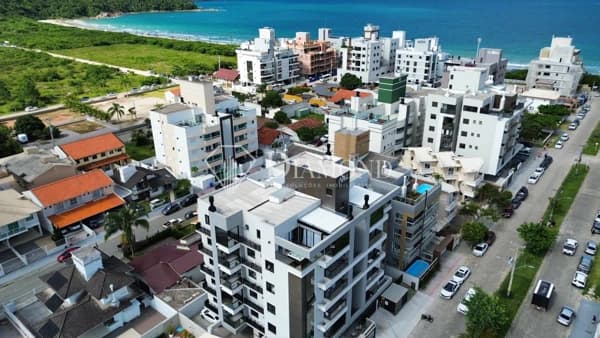 Apartamento à venda no bairro Praia Grande em Governador Celso Ramos/SC