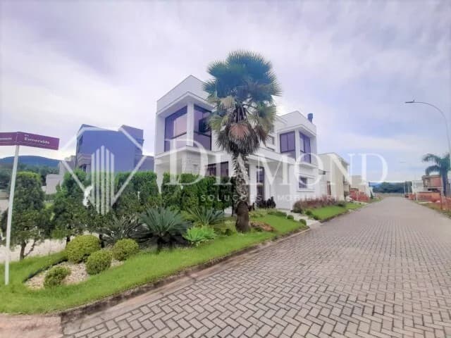 Casa à venda no bairro Beira Rio em Biguaçu/SC