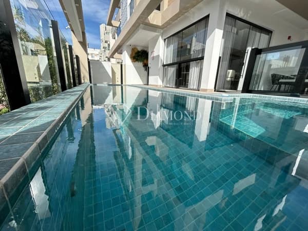 Apartamento à venda no bairro Praia de Palmas em Governador Celso Ramos/SC