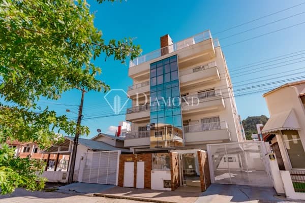 Apartamento à venda no bairro Praia de Palmas em Governador Celso Ramos/SC