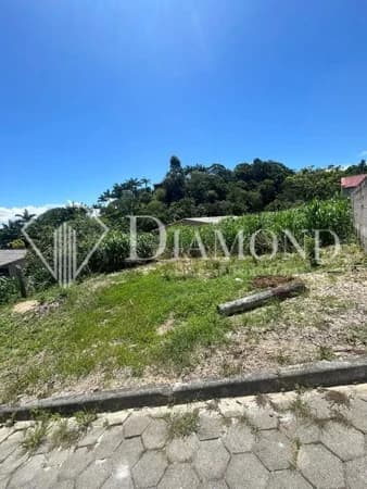 Terreno à venda no bairro Areias De Baixo em Governador Celso Ramos/SC