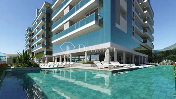 Apartamento à venda no bairro Praia de Palmas em Governador Celso Ramos/SC