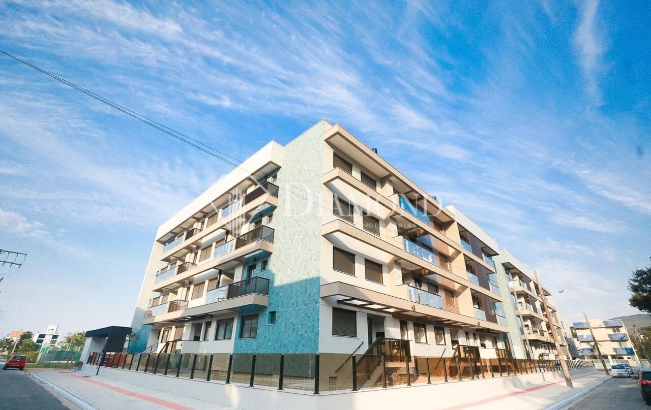 Apartamento à venda no bairro Praia de Palmas em Governador Celso Ramos/SC