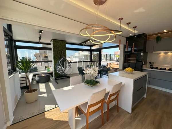 Apartamento à venda no bairro Praia de Palmas em Governador Celso Ramos/SC