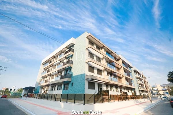 Apartamento à venda no bairro Praia de Palmas em Governador Celso Ramos/SC