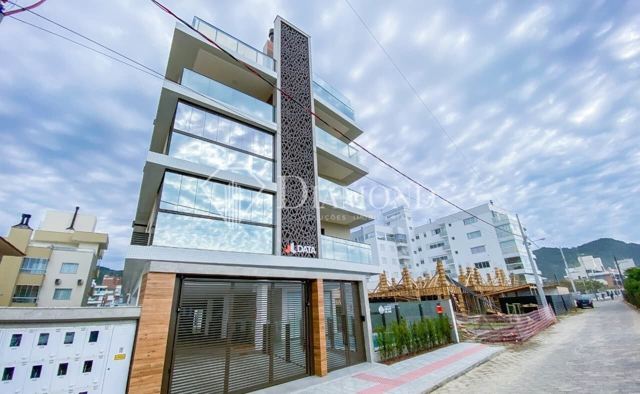 Apartamento à venda no bairro Praia de Palmas em Governador Celso Ramos/SC