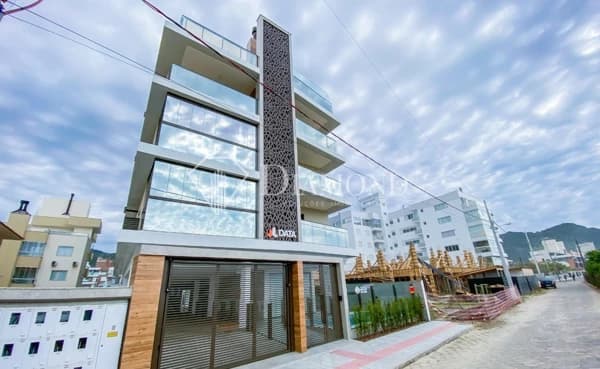 Apartamento à venda no bairro Praia de Palmas em Governador Celso Ramos/SC