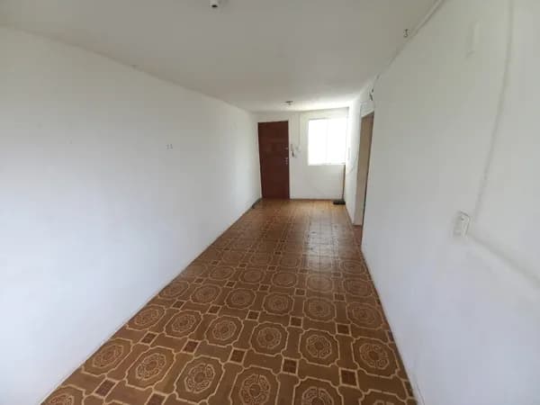 Apartamento em Conjunto Residencial José Bonifácio, São Paulo/SP