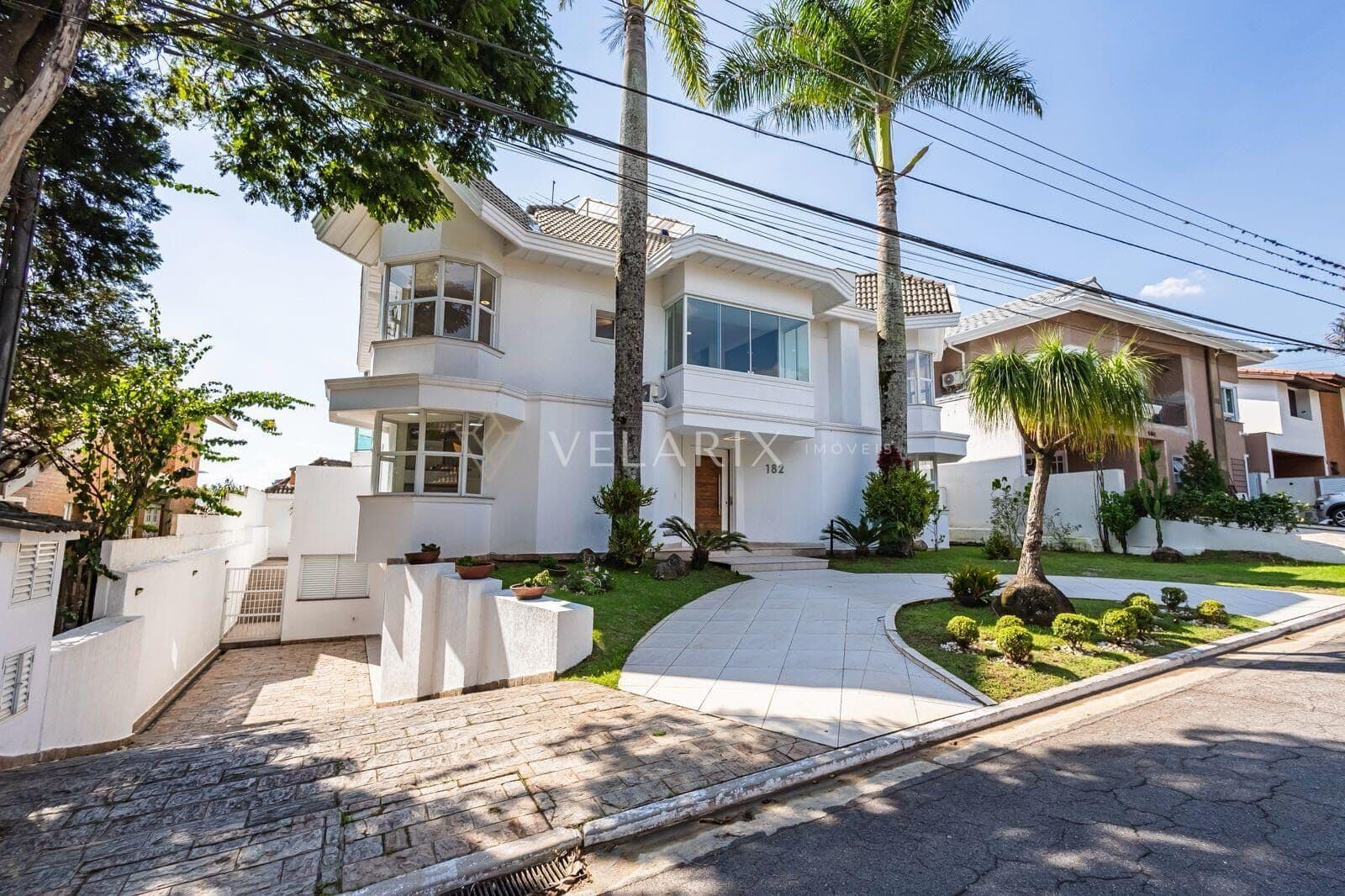 Casa para Locação em Alphaville 05 – Santana de Parnaíba