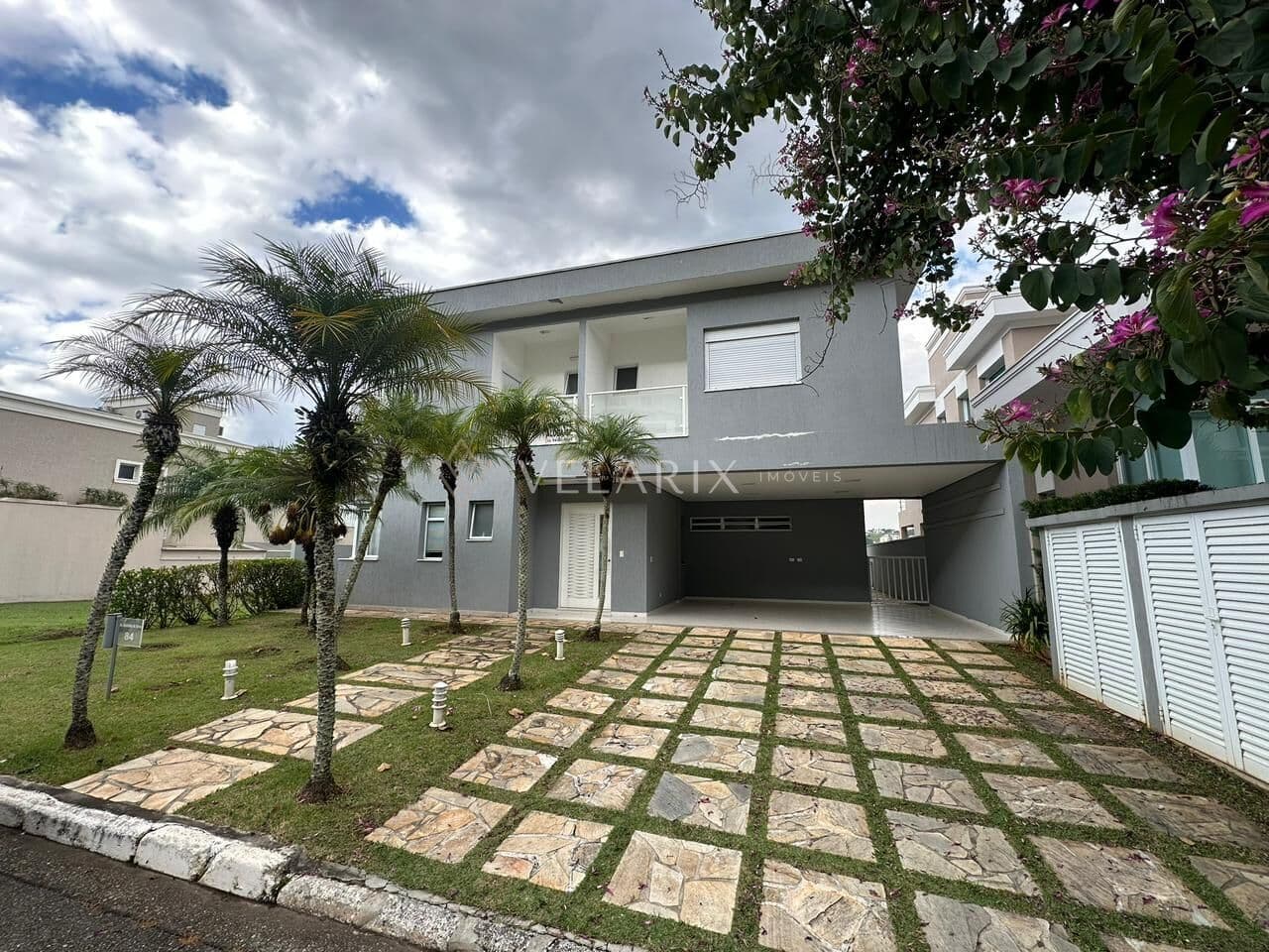 Casa de Condomínio em Santana de Parnaíba - Centro de Apoio I (Alphaville)