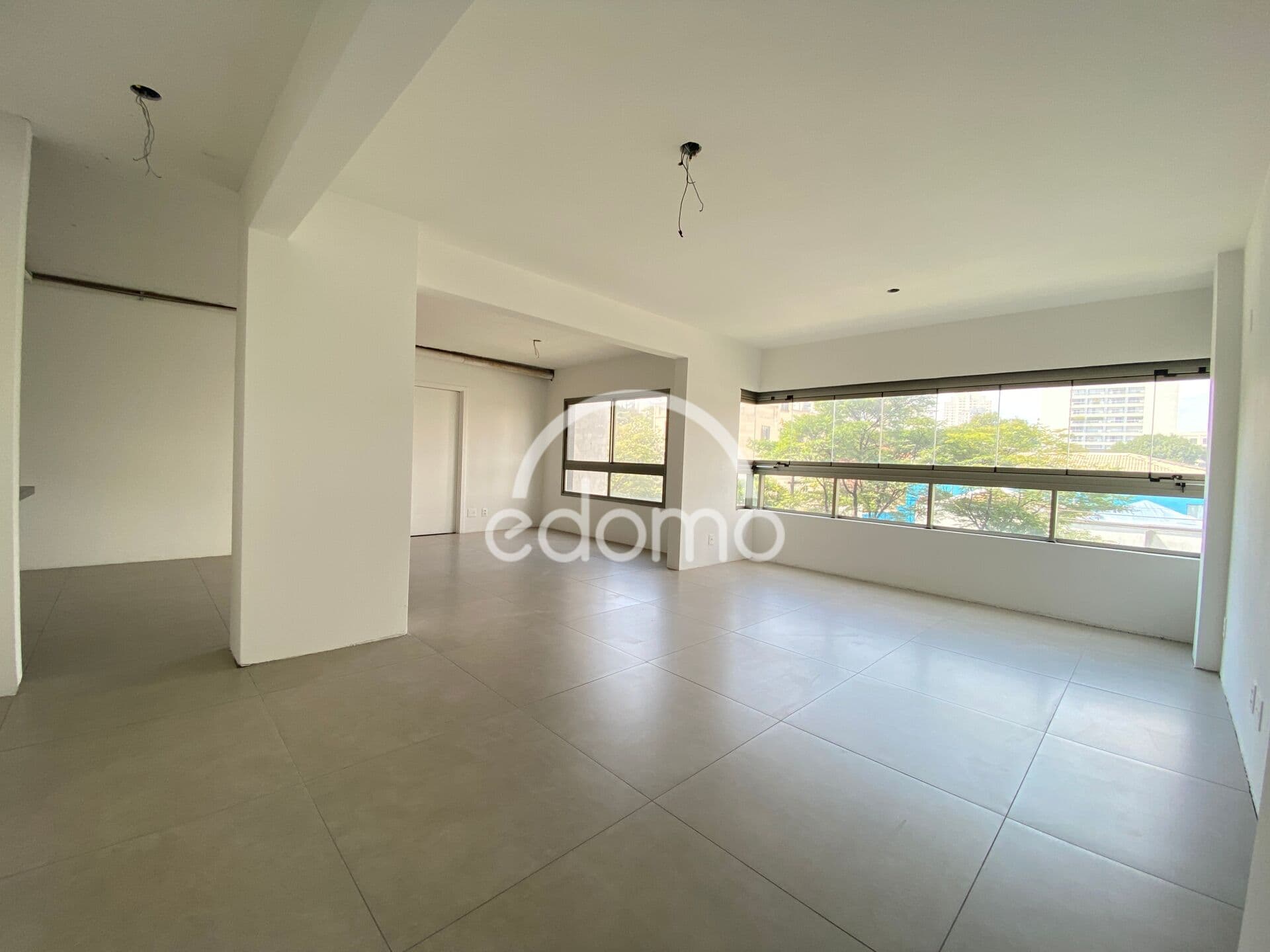 VENDE-SE APARTAMENTO NA VILA MARIANA - EXCELENTE OPORTUNIDADE