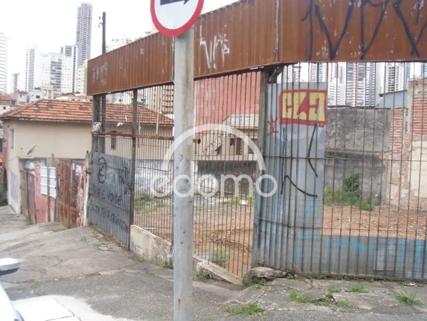 ALUGA-SE TERRENO NA VILA REGENTE FEIJÓ - EXCELENTE OPORTUNIDADE