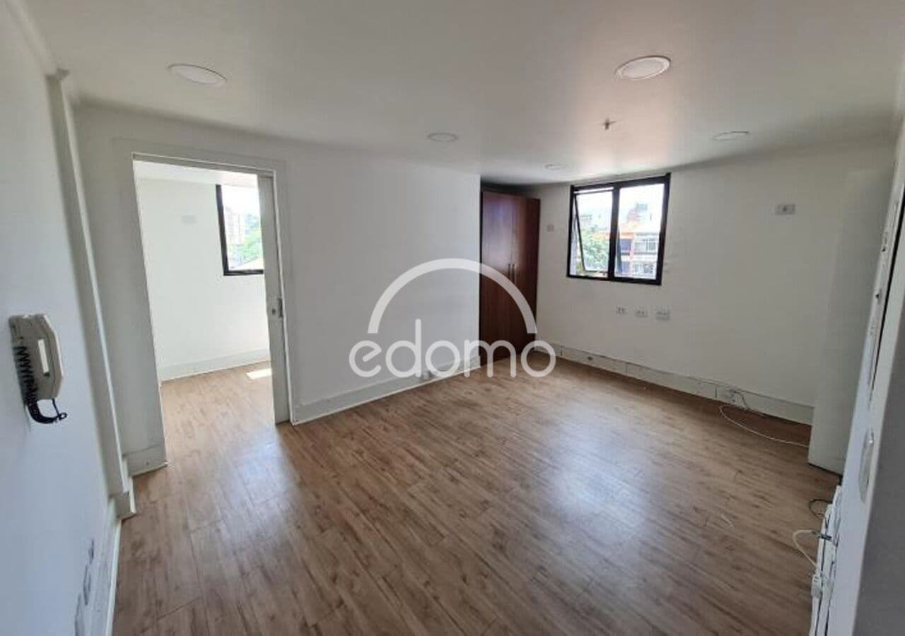 ALUGA-SE SALA COMERCIAL EM SANTANA - EXCELENTE OPORTUNIDADE