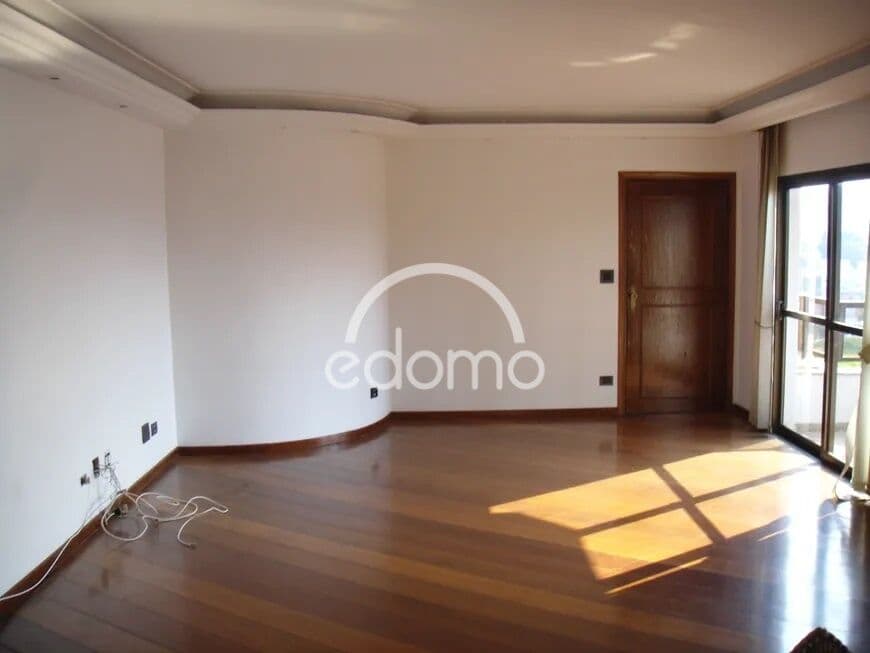 ALUGA-SE APARTAMENTO NA VILA REGENTE FEIJÓ - EXCELENTE OPORTUNIDADE