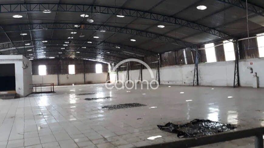 VENDE-SE GALPÃO NO BRÁS - EXCELENTE OPORTUNIDADE