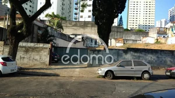 ALUGA-SE TERRENO NA VILA REGENTE FEIJÓ - EXCELENTE OPORTUNIDADE