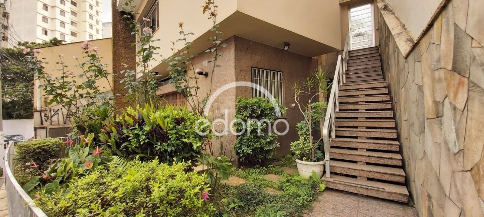 VENDE-SE CASA NO PARQUE DA MOOCA - EXCELENTE OPORTUNIDADE