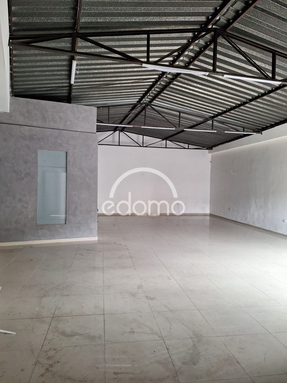 ALUGA-SE SALÃO NA VILA GOMES CARDIM - EXCELENTE OPORTUNIDADE
