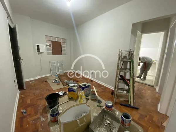 ALUGA-SE APARTAMENTO NA LIBERDADE - EXCELENTE OPORTUNIDADE