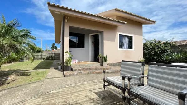 Casa 2 Dormitórios Apta a Financiamento no Bairro Sagrada Família