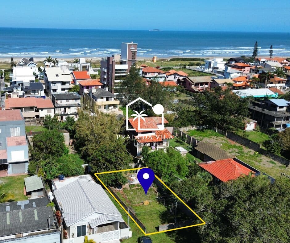 Terreno a 300m da Praia da Vila – Oportunidade Única em Imbituba/SC