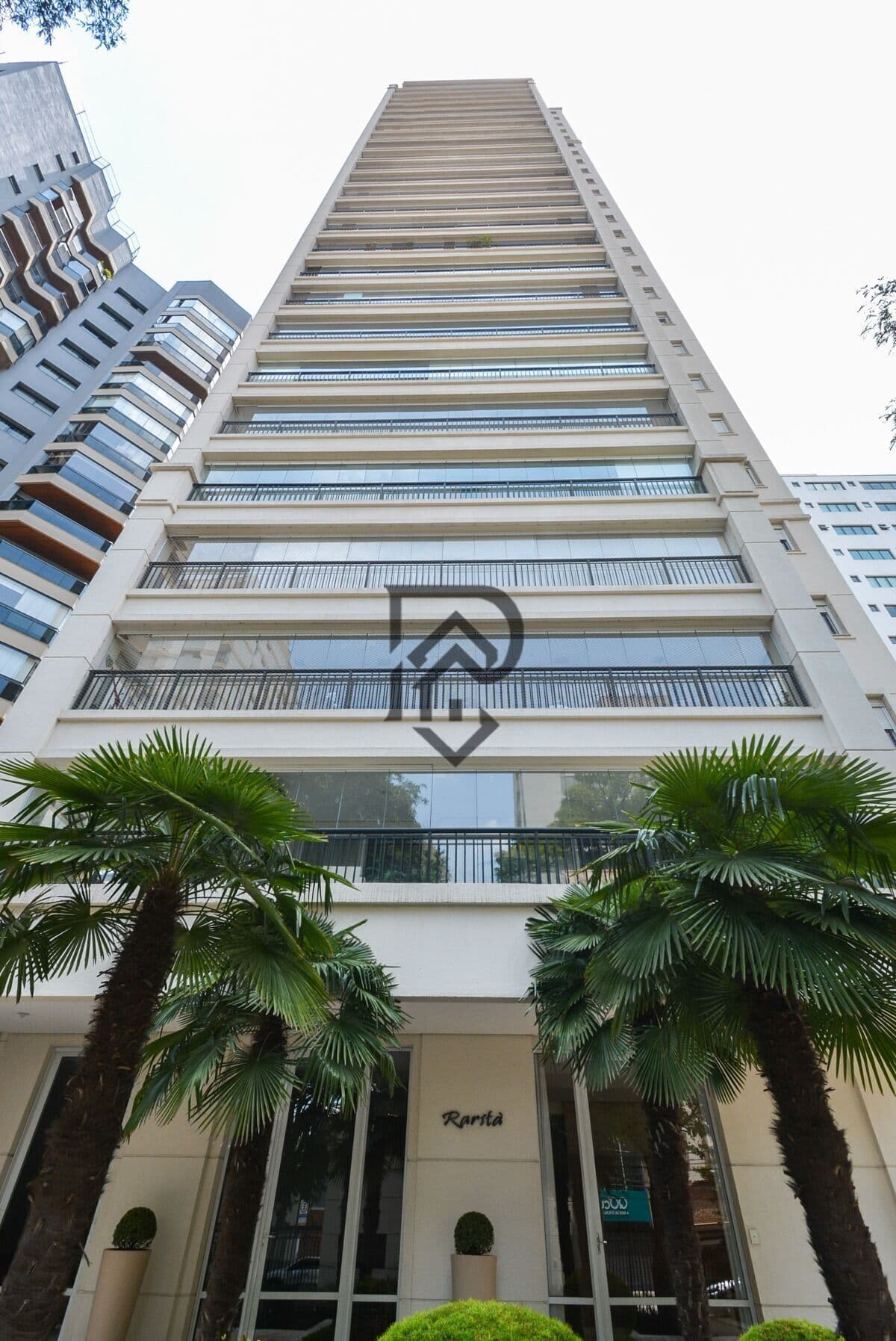 Apartamento Alto Padrão Rarità andar alto vista livre