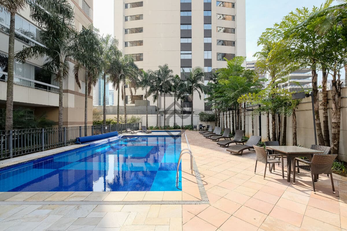 Apartamento Condominio clube no Itaim Bibi