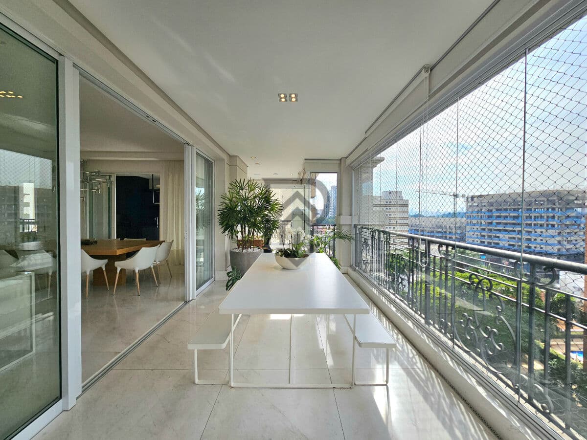 Apartamento Alto Padrão moema merano