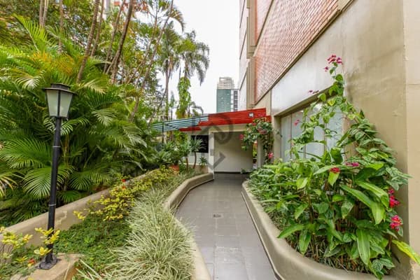 Apartamento Campo belo pronto para morar proximo metrô