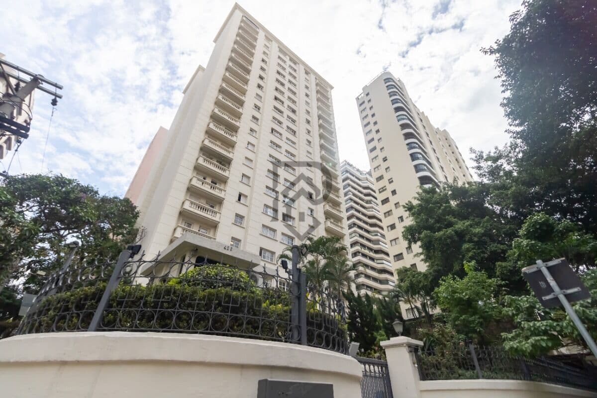 Apartamento moema passaros Próximo ao Colégio Mobile
