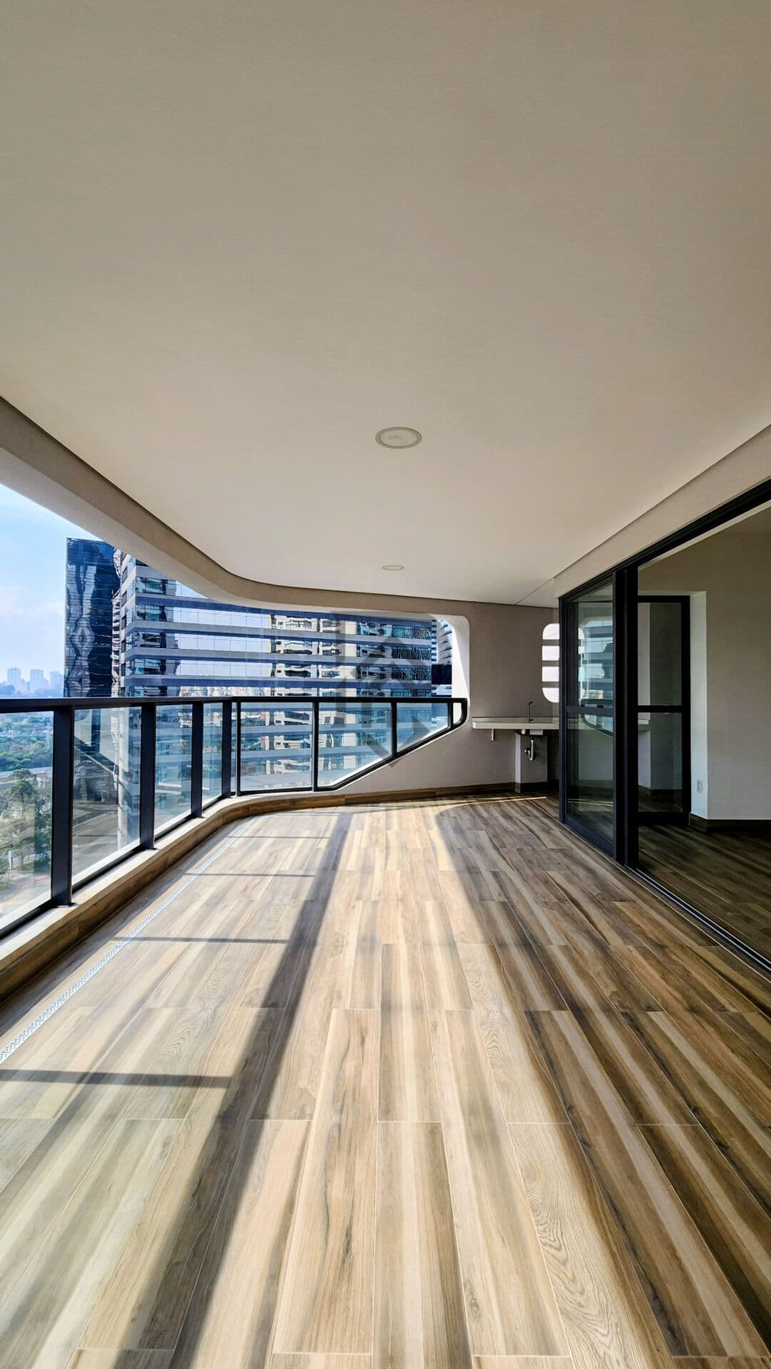Apartamento EZ Parque da Cidade pronto para morar andar alto vista livre