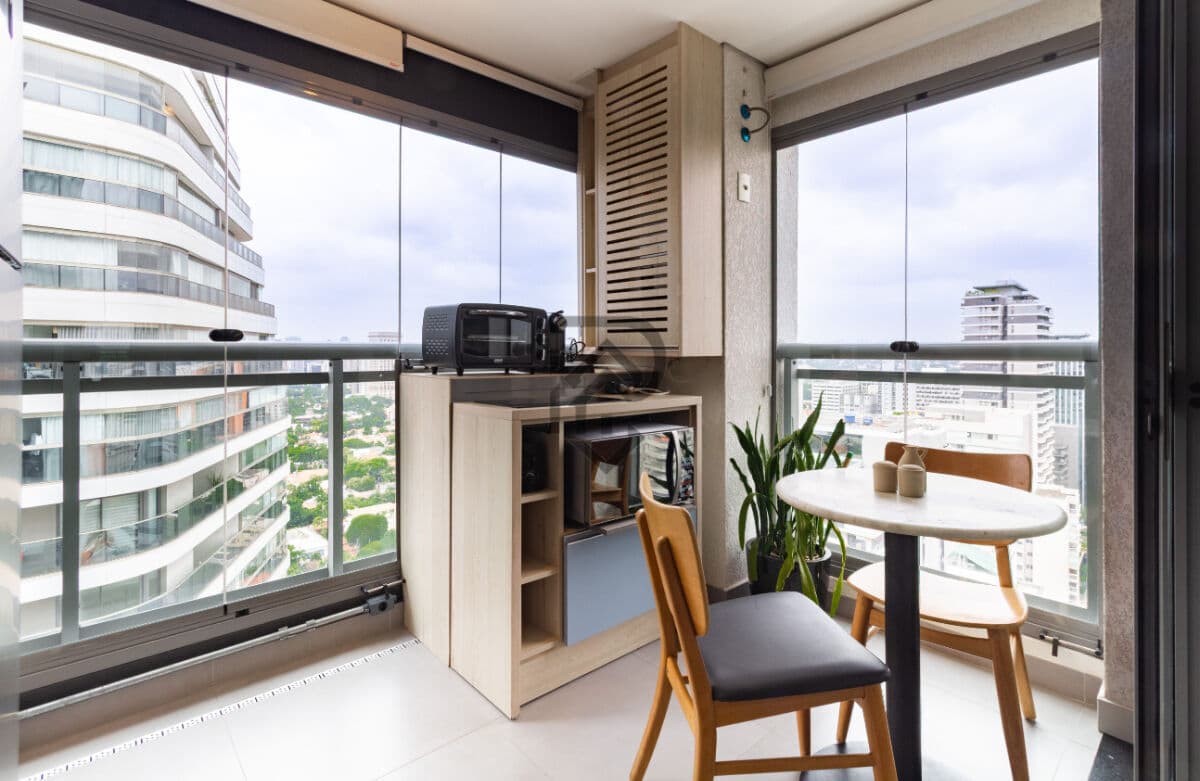 Apartamento Z Pinheiros andar alto vista livre