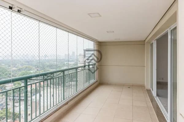 Apartamento Jardins vista livre andar alto pronto para morar