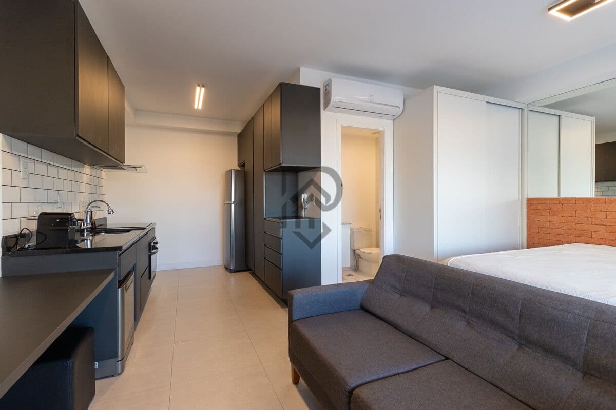 Apartamento proximo metrô andar alto com quadra de tenis