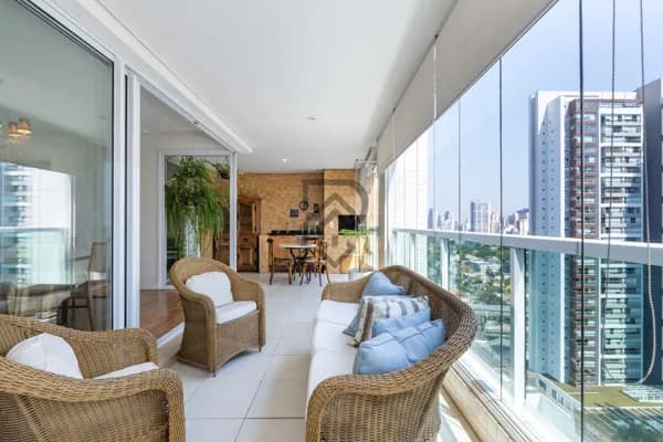 Apartamento Supremo Campo belo andar alto vista livre