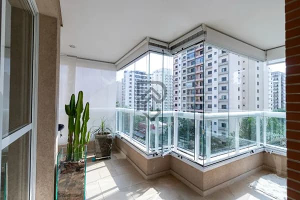 Apartamento moema Condomínio Las Palmas